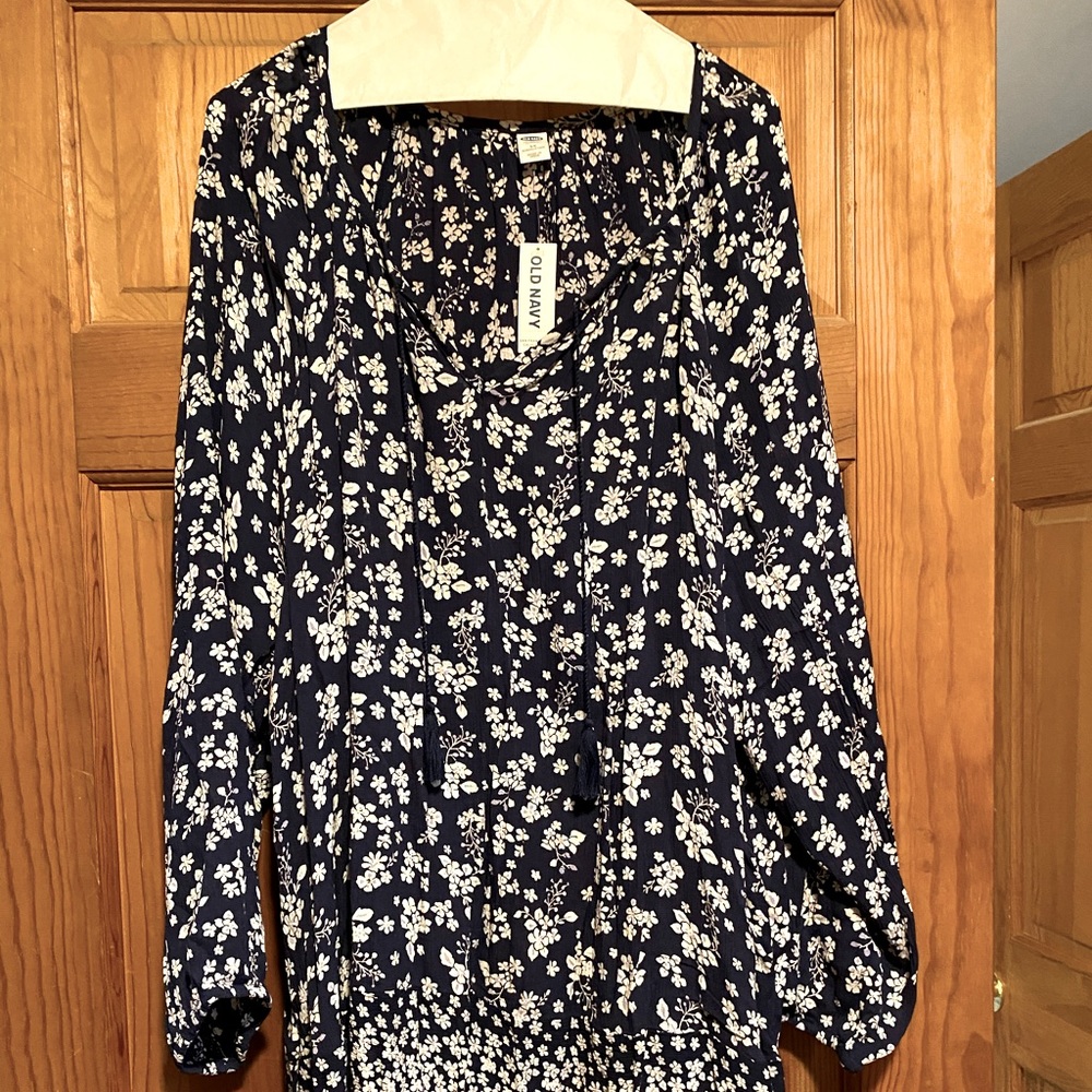 Old Navy tunic style blouse